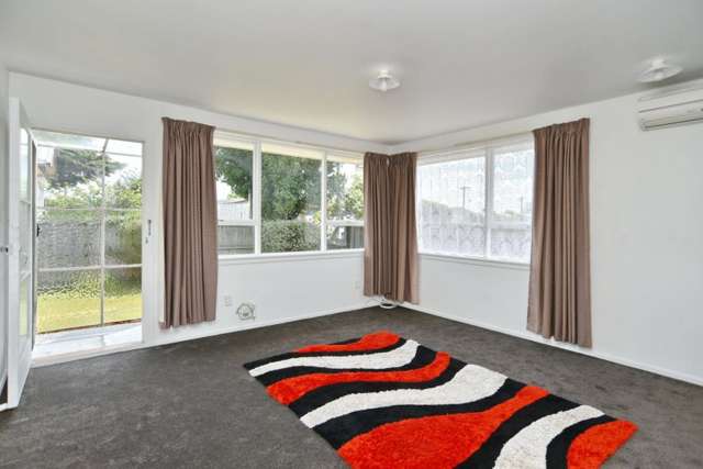 1/430 Ferry Road Woolston_2
