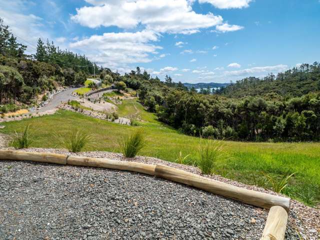 Build Your Dream Home in Russell