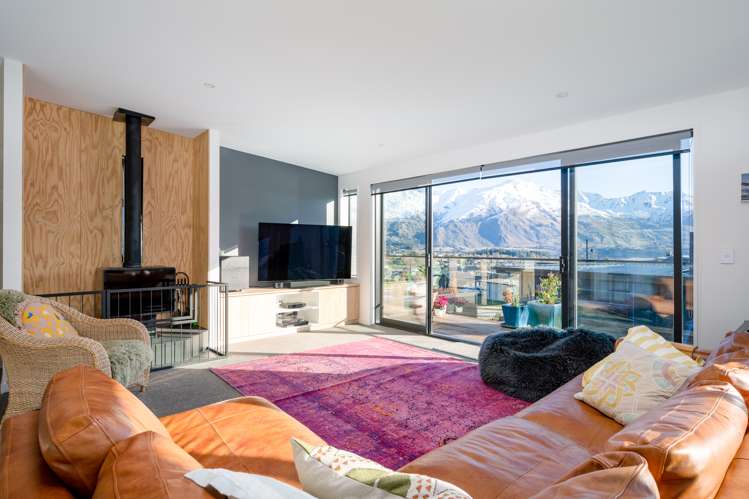 9 Barclay Place Wanaka_6