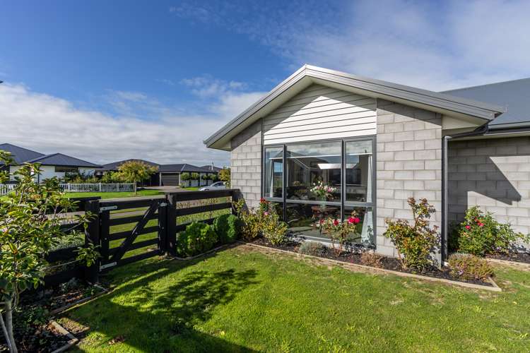 2 Biggles Place Lincoln_19