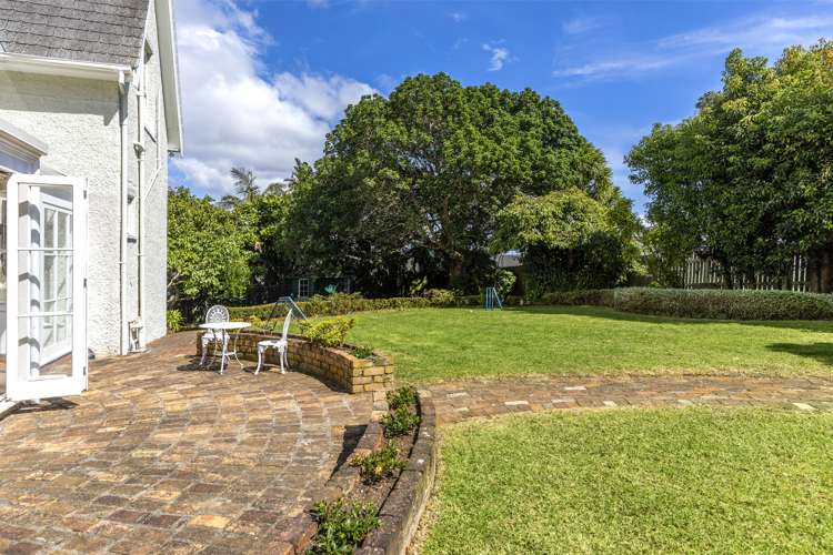 35 Grey Street Onehunga_16