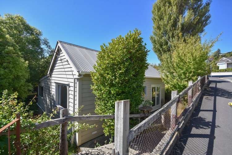 2 Greenock Street Kaikorai_12