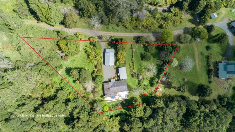 77 Crown Hill Road Paeroa_15
