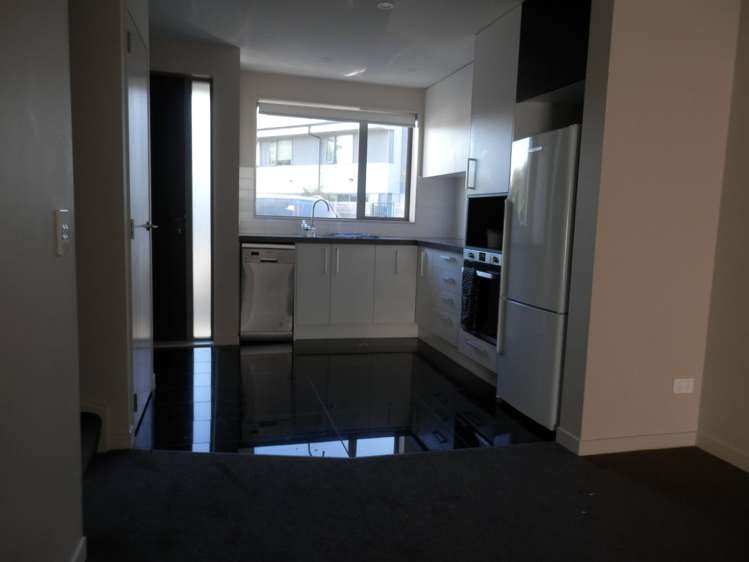 9/2 Stone Street Miramar_5