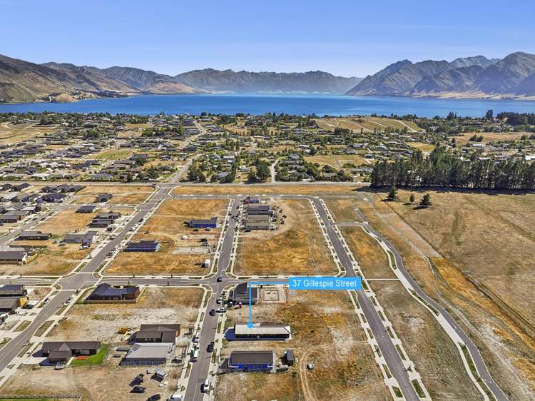 37 Gillespie Street Lake Hawea_2