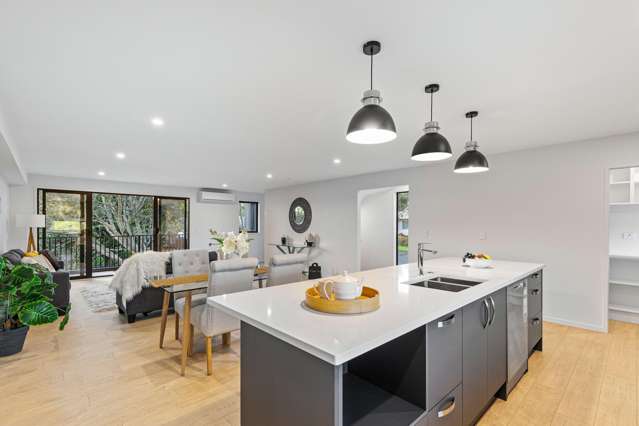 11 Fitzherbert Avenue West Harbour_2