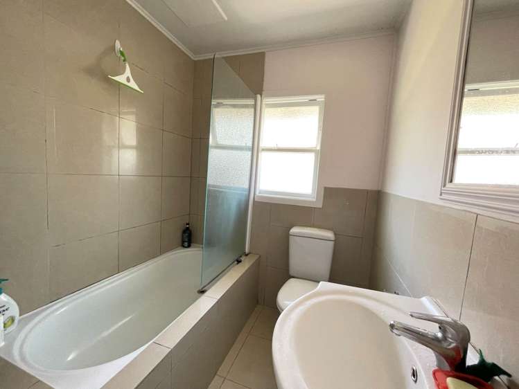 1/96 Mount Smart Road Onehunga_10