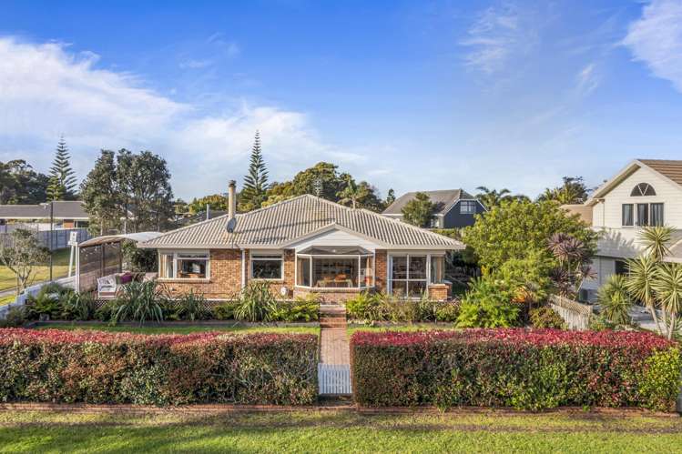 48 Settlers Grove Orewa_6