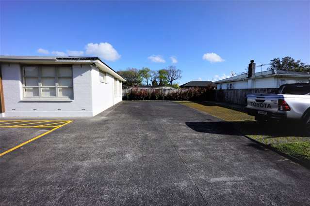 32 Lincoln Road Henderson_3