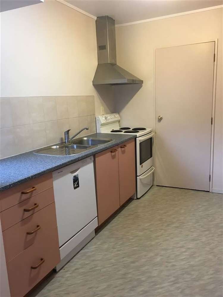 66b Titirangi Road New Lynn_4