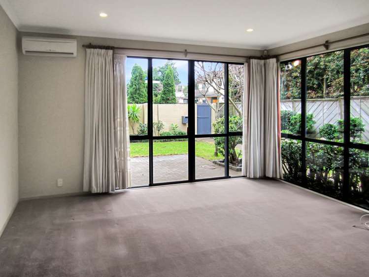 24 Canterbury Park Lane Ellerslie_7