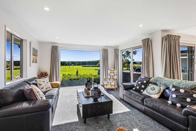 6/616 Halkett Road West Melton_11