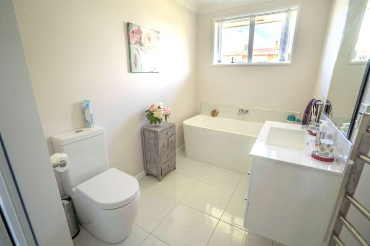 21 Montrose Street Gladstone_13