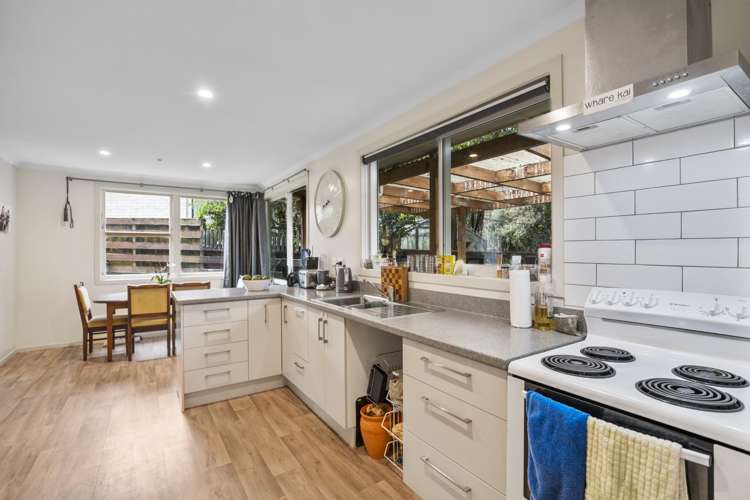 44 Sinclair Street Greerton_14