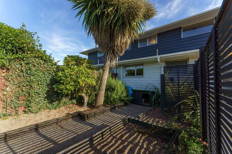 2/6 Croziers Road Saint Albans_18