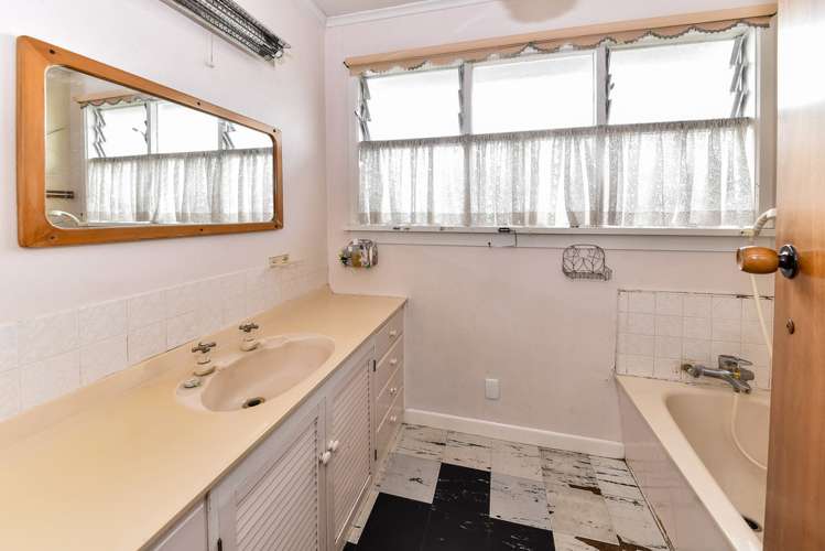 2 Cameron Street Papakura_5