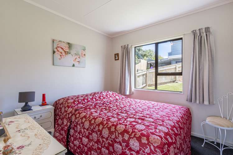 17a Moana Street Otaki Beach_8