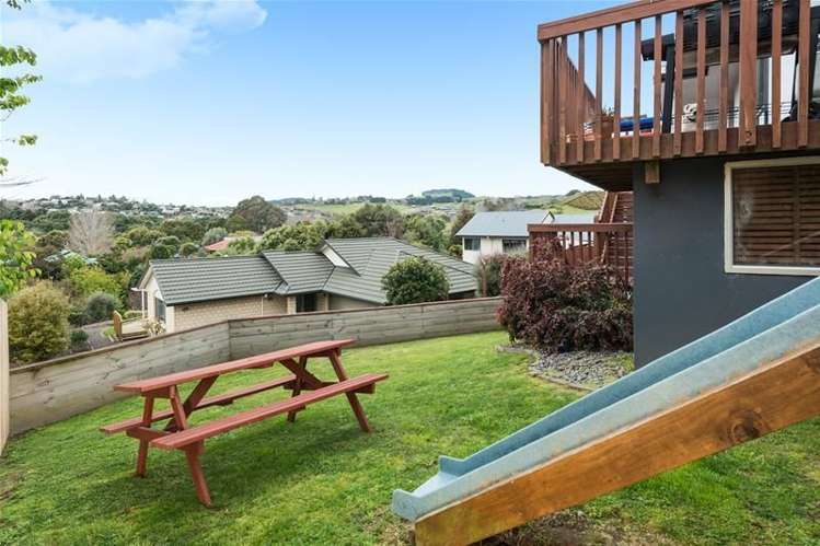 46 Waipuna Grove Welcome Bay_15