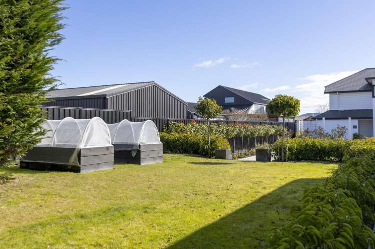 20 Pukenamu Road Rainbow Point_36