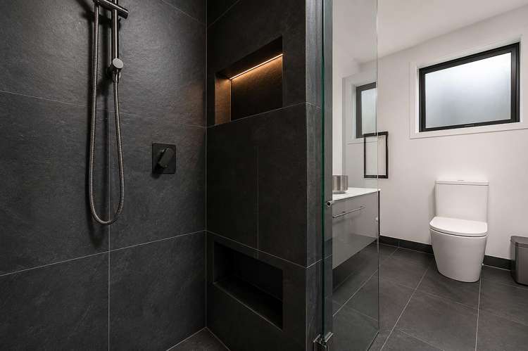 19 Wooing Tree Avenue Cromwell_12
