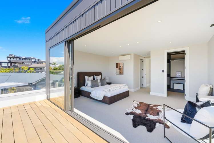 52 Beach Road Castor Bay_28