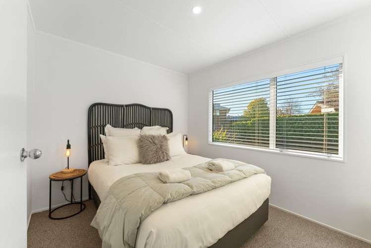 23 Grace Crescent 1140_12