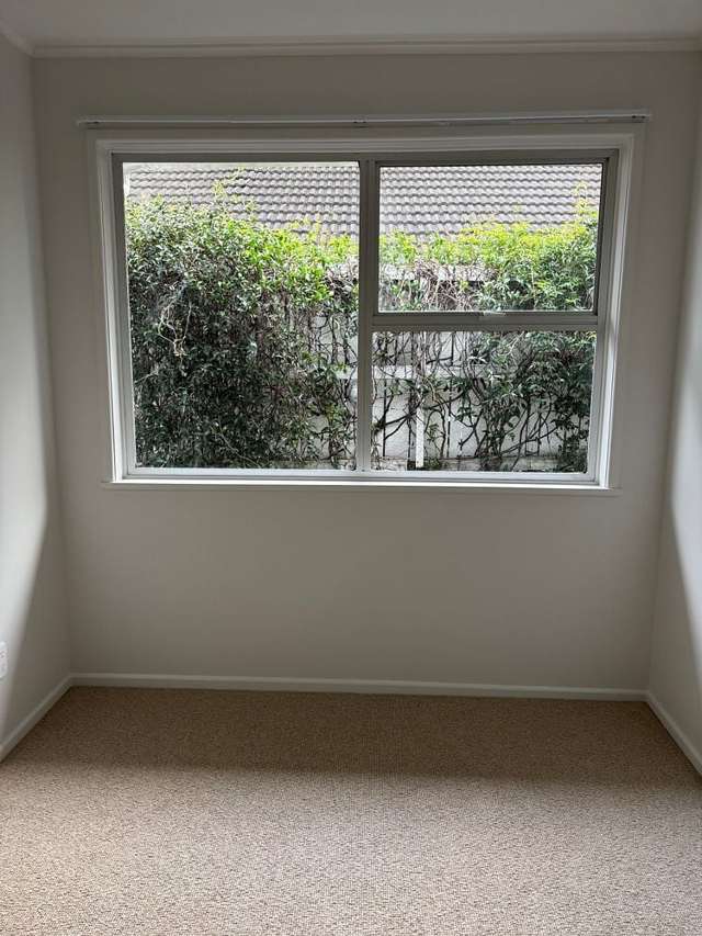 2/30 Wairere Avenue Mount Albert_4