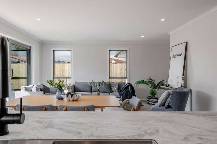 236A Tremaine Avenue Highbury_17
