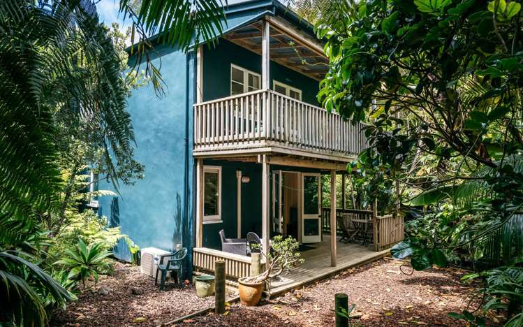 211 Ocean View Road Oneroa_6