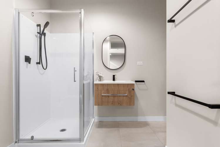 10 Cobden Road Bluff Hill_27