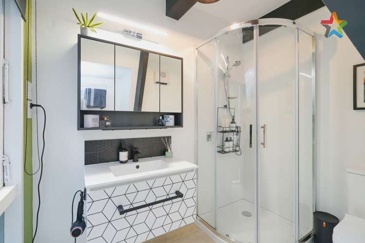 84 Ruru Avenue Otatara_14