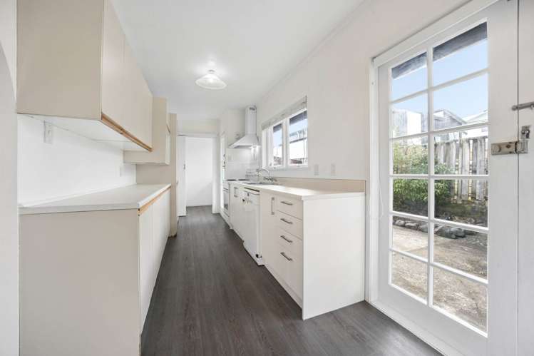 36 Commodore Drive Lynfield_6
