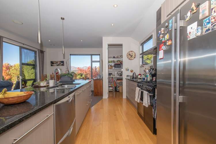 8 Grierson Lane Albert Town_3