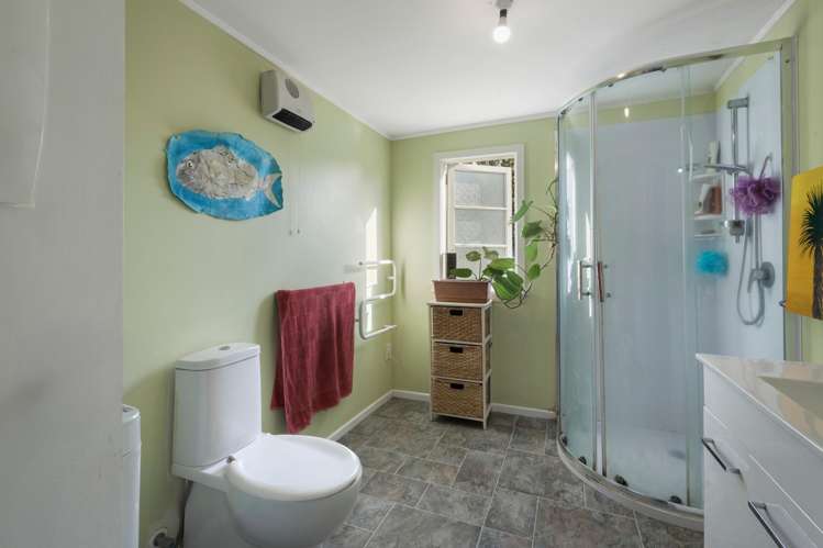 26 Silverton Road Waihi_16