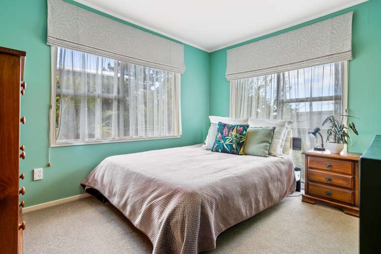 13 George Herring Place Glen Eden_13