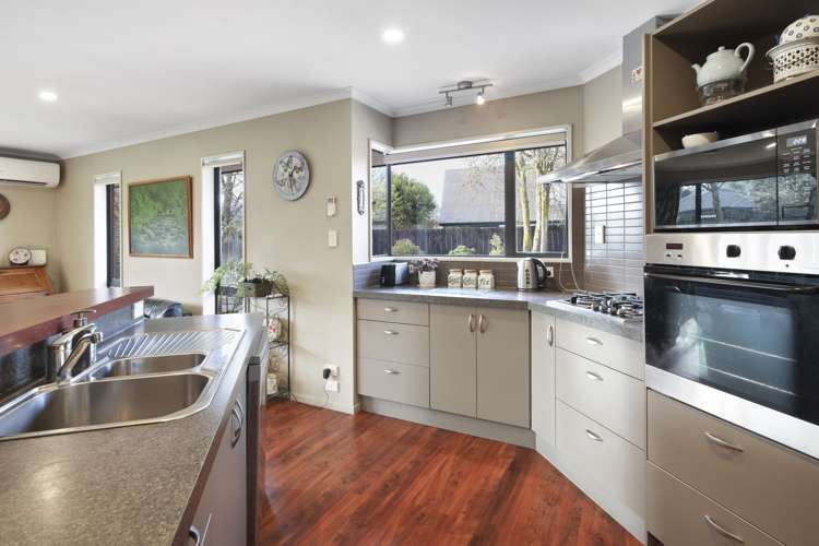 10 Kowhai Street Oxford_5