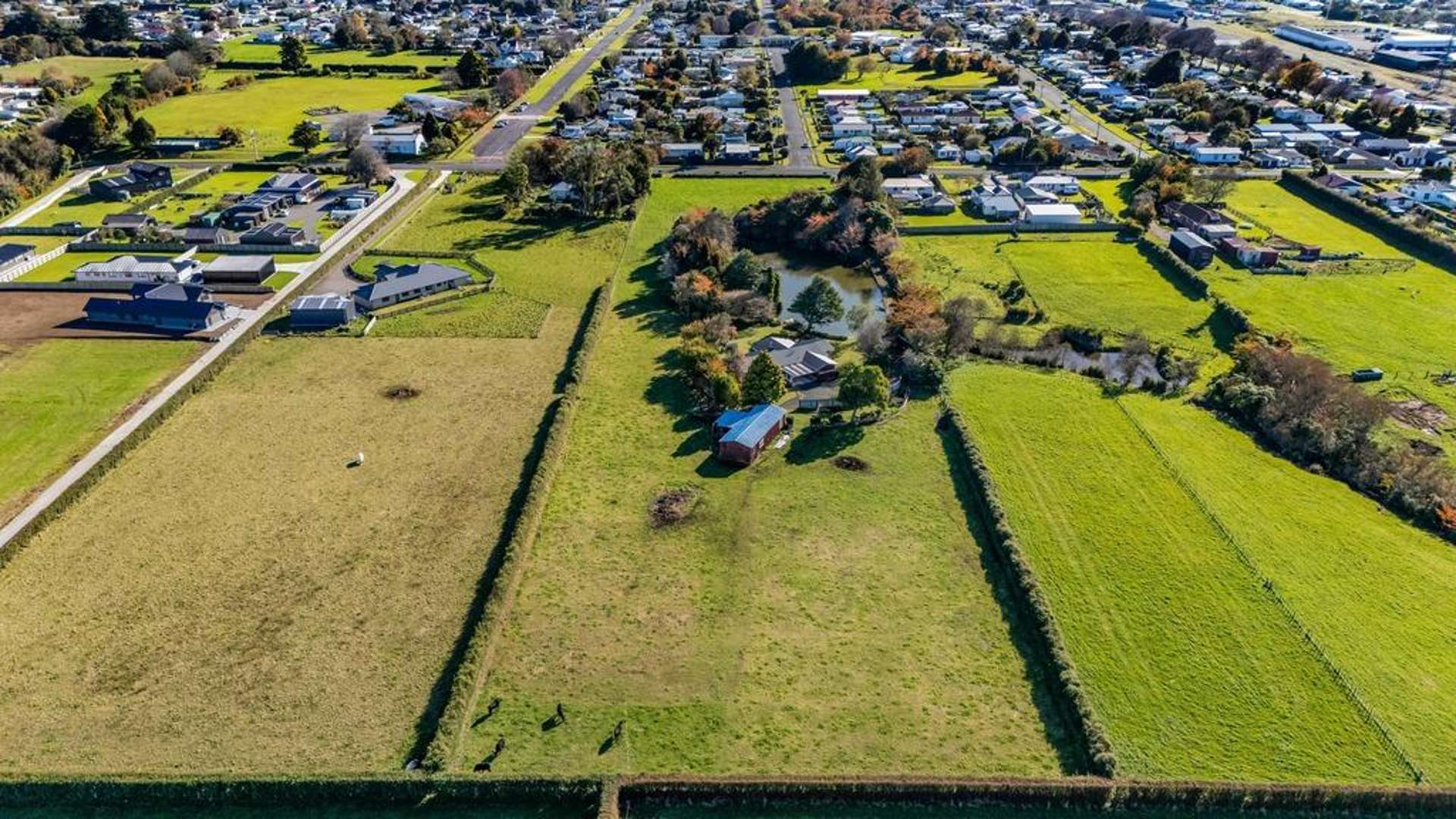 53 Warwick Road Stratford_0