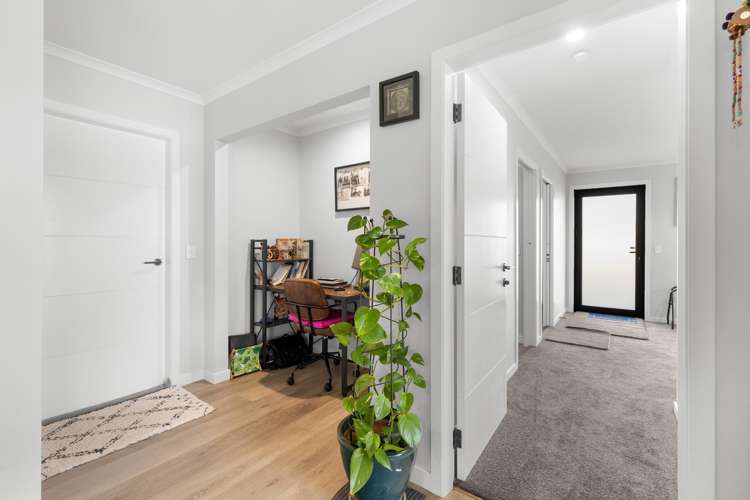 230 Valley Views Fitzherbert_35