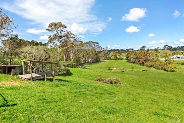 364 Waitakere Road Taupaki_19