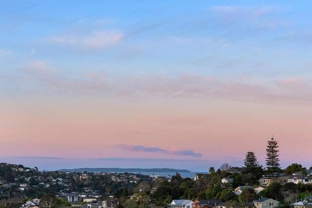 2/597 East Coast Road Browns Bay_2