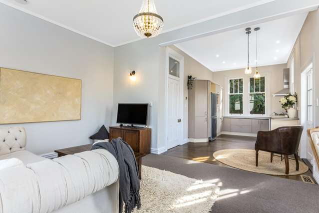 2 Castlemaine Close Karori_4