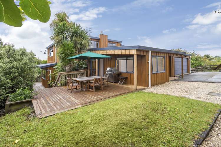 38a Montgomery Crescent Cockle Bay_0