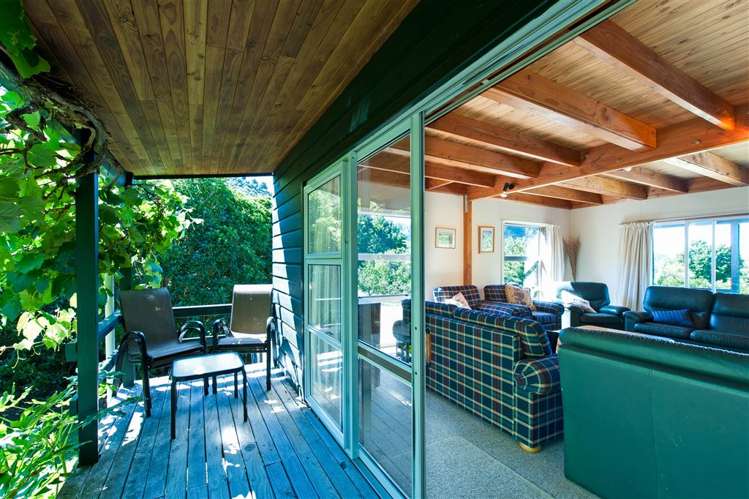 15 Tirimoana Terrace Anakiwa and Surrounds_21