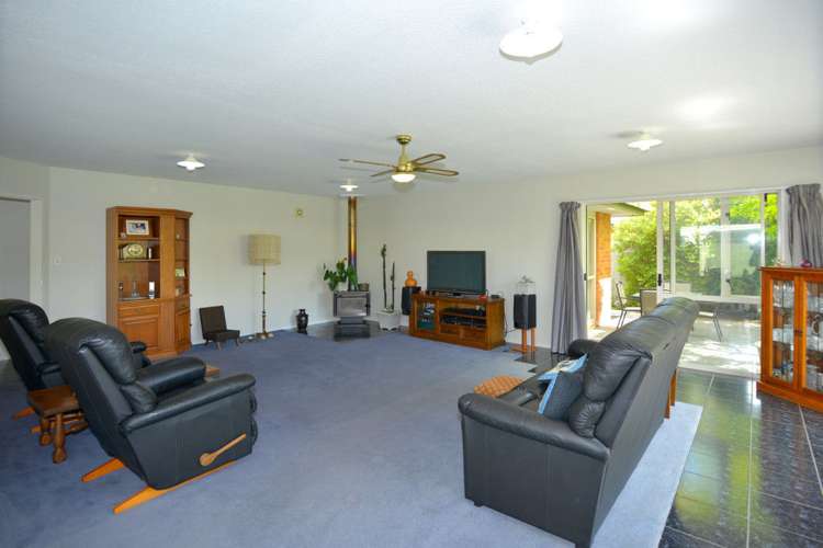 30 Peebles Drive Hei Hei_2