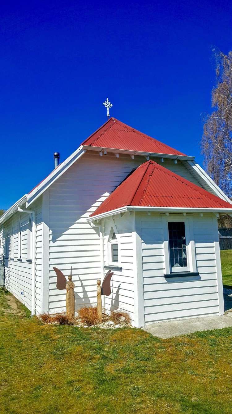 155 Main Road Luggate_17