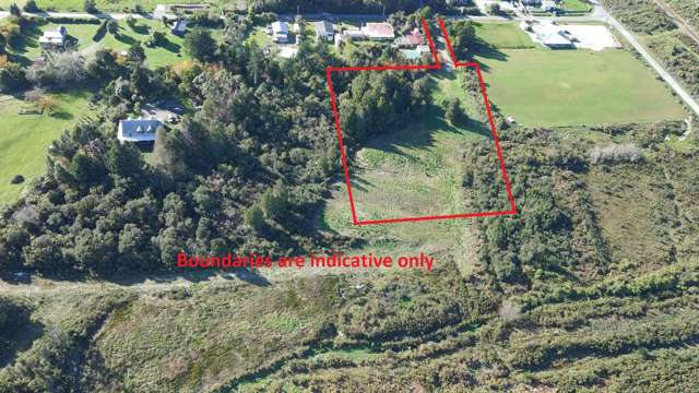 Private native bush section