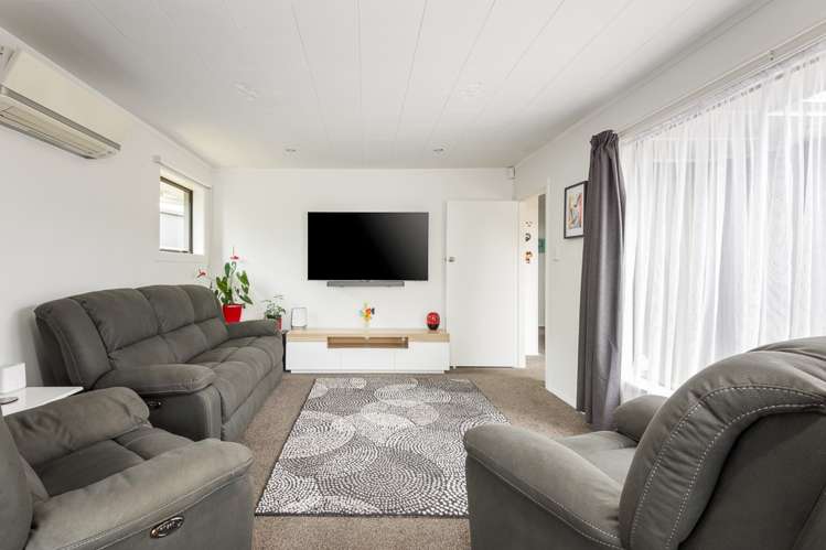 8 Hart Street Woolston_5