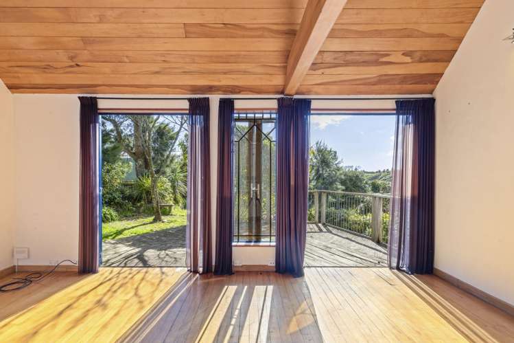 9 Lindaver Grove Merrilands_10