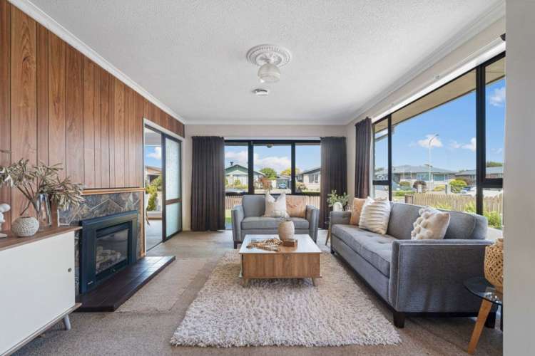 53 Oriana Crescent Hornby_6