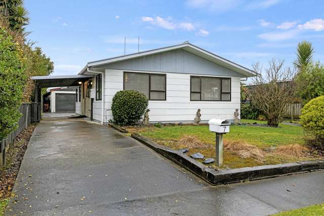 Loved family home in quiet cul-de-sac